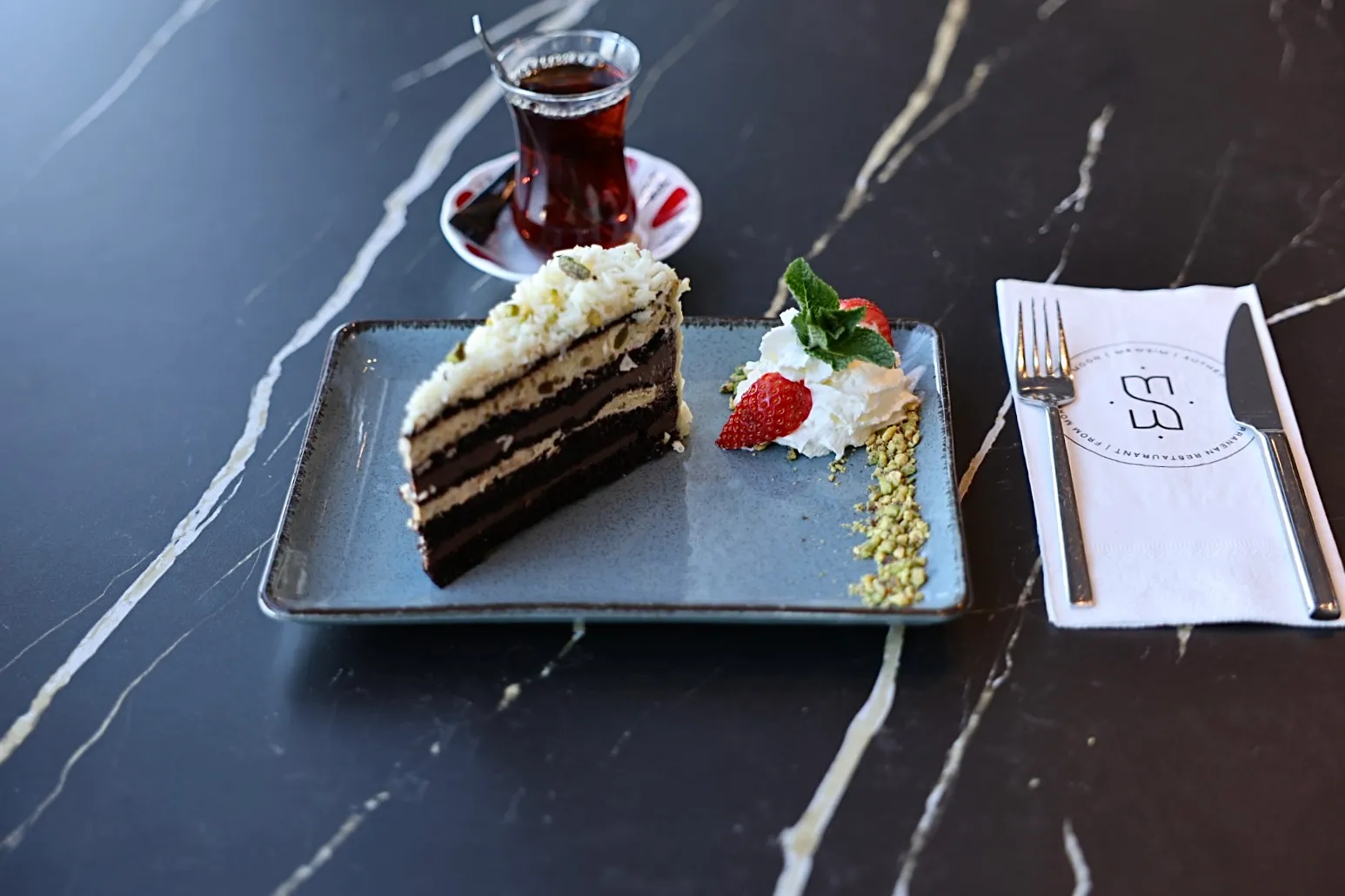 Pistashe Cake