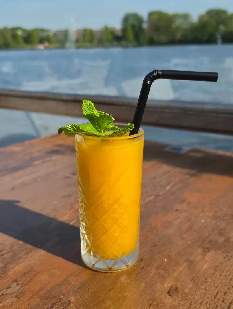 Passionfruit smoothie🍑🍊